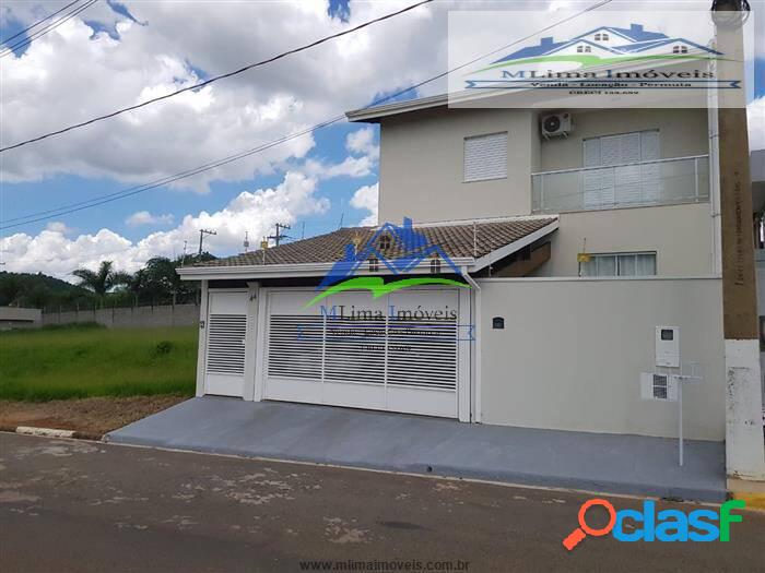 Casa em Condomínio Fechado Bragança paulista.
