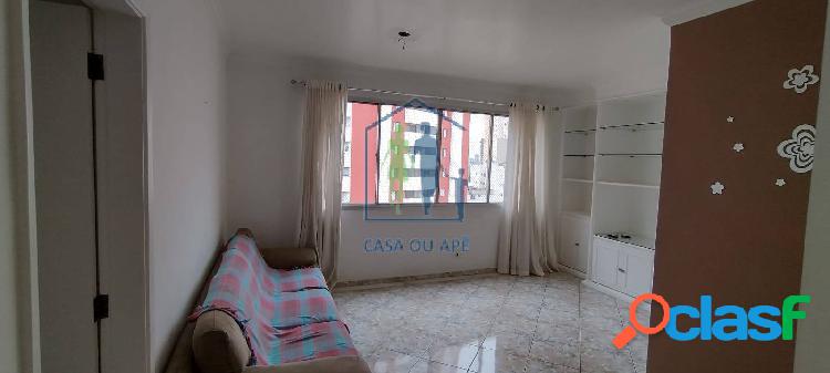 Vende-se apartamento no Condomínio Edifício Amélia, Vila