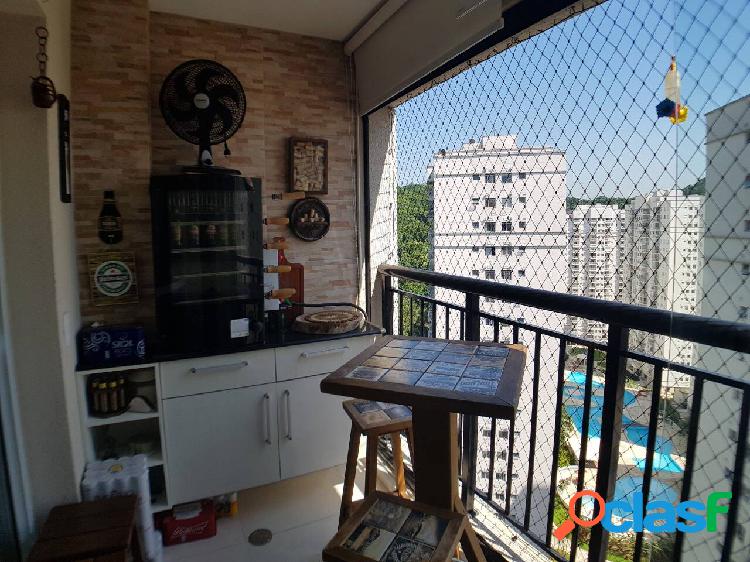 Apartamento 2 dormitórios Marapé Santos