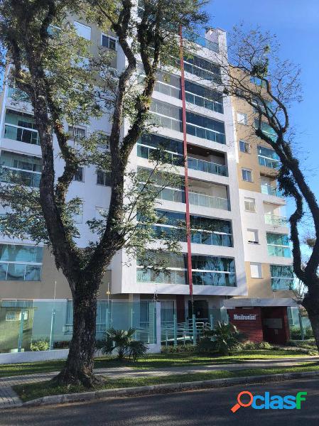 Apartamento Padrão em Curitiba