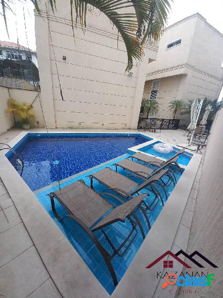 Casa 4 dormitórios (Triplex) com Pisicna - Ponta da Praia -