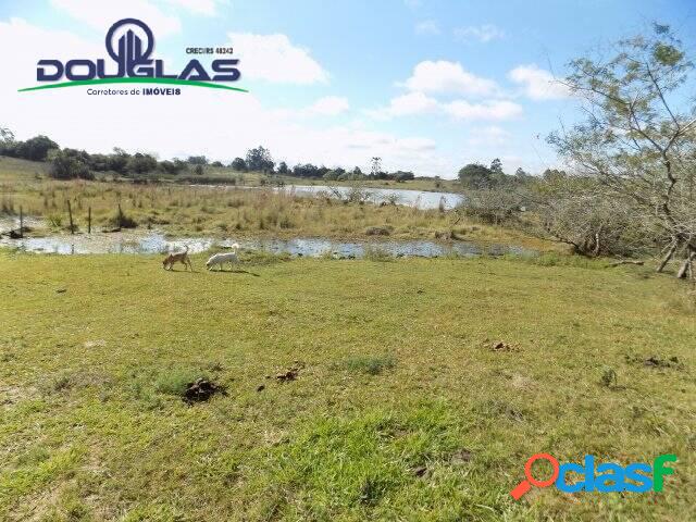 Lindo Sítio 5.000m² ótima localização Águas Claras