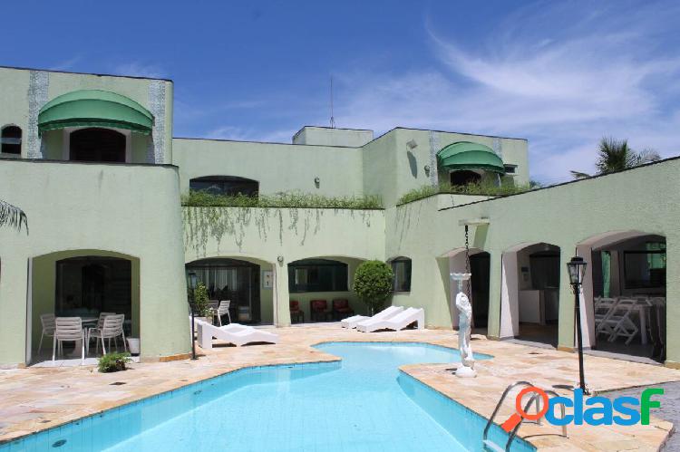 Maravilhosa casa em condomínio