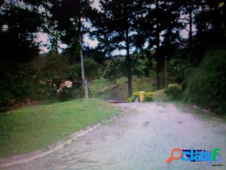 TERRENO NO CONDOMÍNIO COLINAS DE SÃO FERNANDO - KM 28