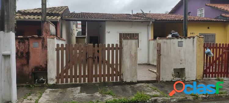 Uma Beleza de Casa para venda com 2 quartos em Balneário