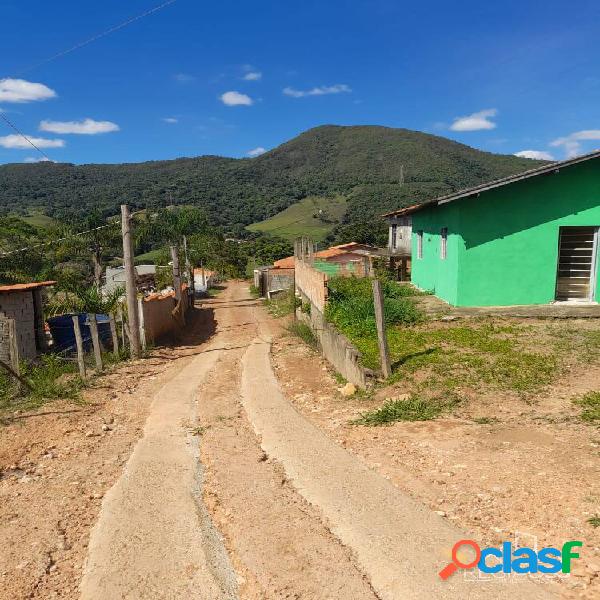 VENDE-SE CHACARA PROXIMO A LARANJEIRAS