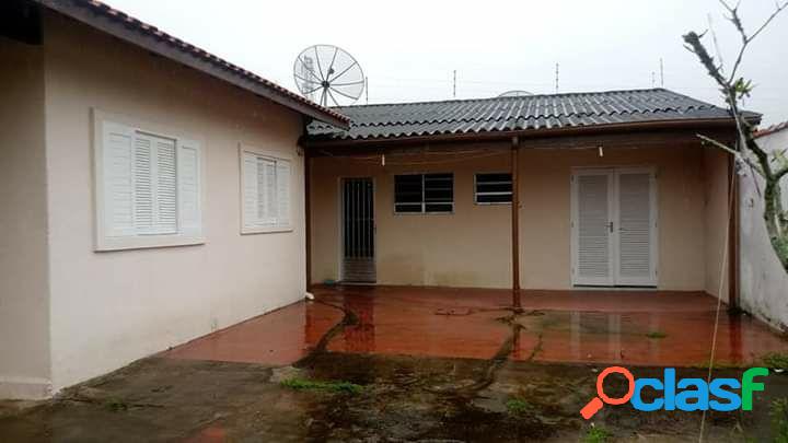 VENDE-SE CASA NO JD. CORÚMBA (BOA LOCALIZAÇÃO) |