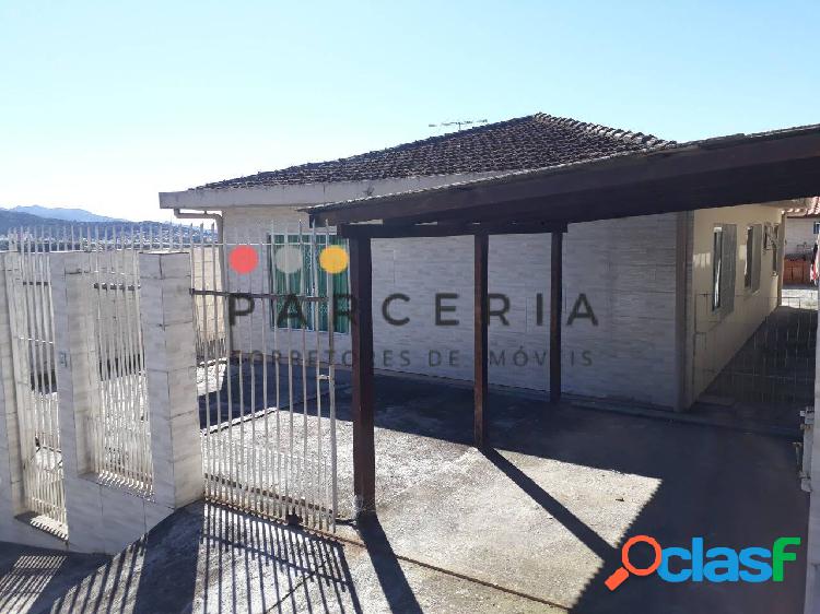 Casa à venda com 3 dormitórios e terreno com 360m² em