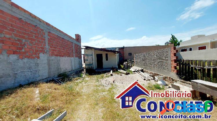 T31 - Ótimo terreno medindo 195 m² no Centro de Imbé