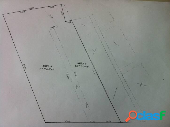 TERRENO C/ 56.000 M² TOTALMENTE PLANO FRENTE P/ Á VIA