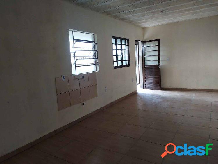 APARTAMENTO NA SANTA CECÍLIA EM VIAMÃO