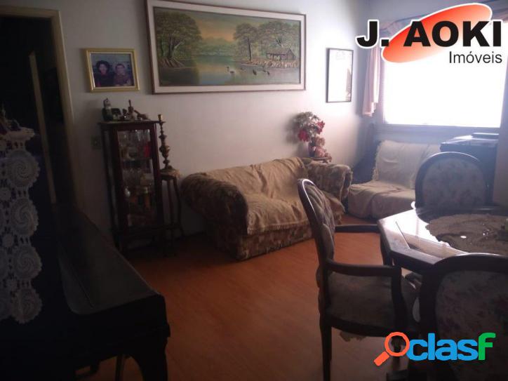 EXCELENTE APARTAMENTO HÁ CINCO MINUTOS DO METRO PRAÇA DA