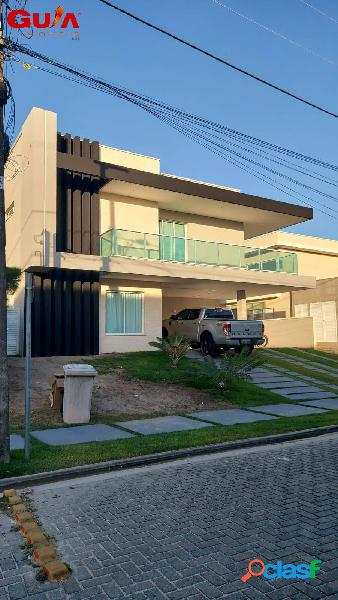 Belíssima casa à venda no Alphaville Eusébio