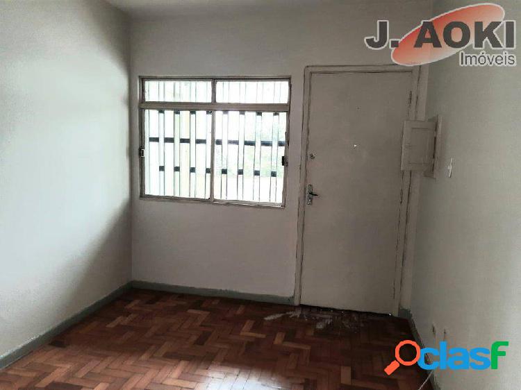 Apartamento para aluguel possui 45 m² com 1 quarto em
