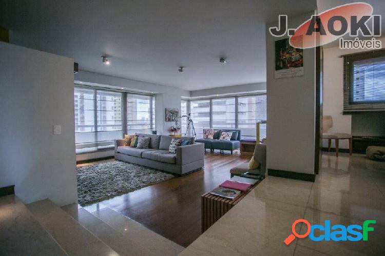 Apartamento para venda tem 290 m² com 4 quartos em