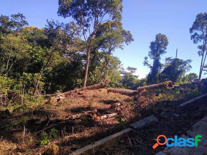 terreno em laranjeiras