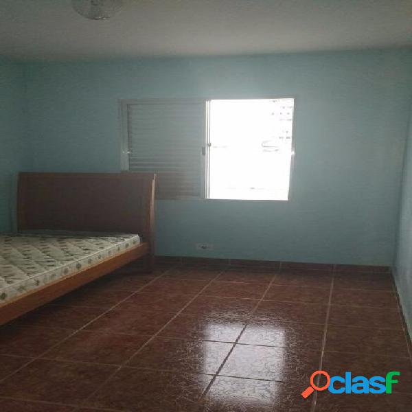 Apartamento com 2 dormitórios, aluguel por R$ 765,00 -
