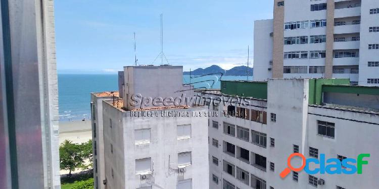 Apartamento em Santos na orla da praia 2 dormitórios.