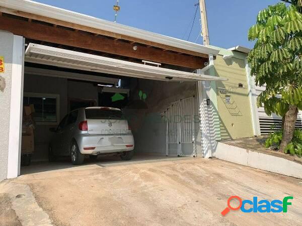 Casa à venda no Jardim dos Pinheiros, em Atibaia/SP.
