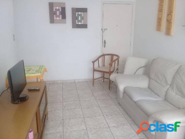 Otimo Apartamento 03 quartos na Av. Presidente Wilson São