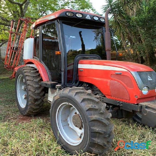 Trator Agrale 5085 mais Pulverizador Kuhn Porter 800 St