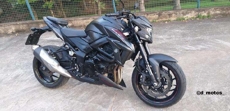 Suzuki Gsx-s 750