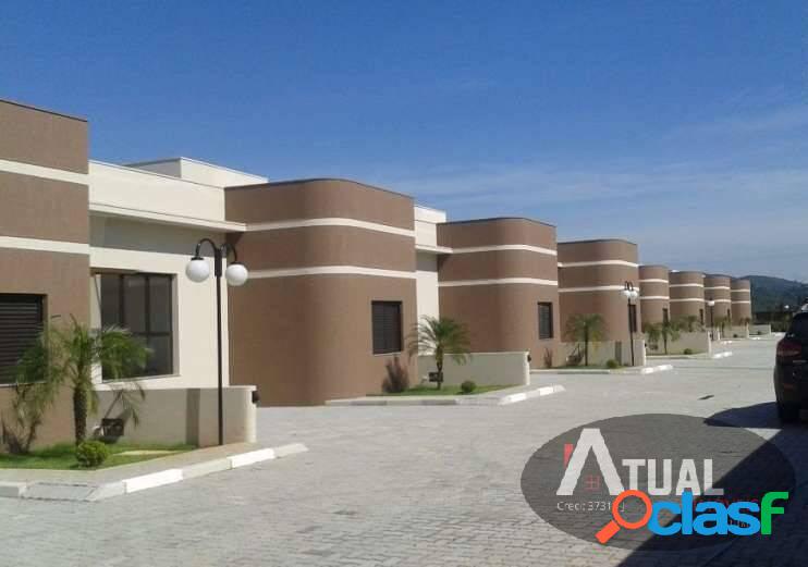 Casa a venda em Residencial em Atibaia