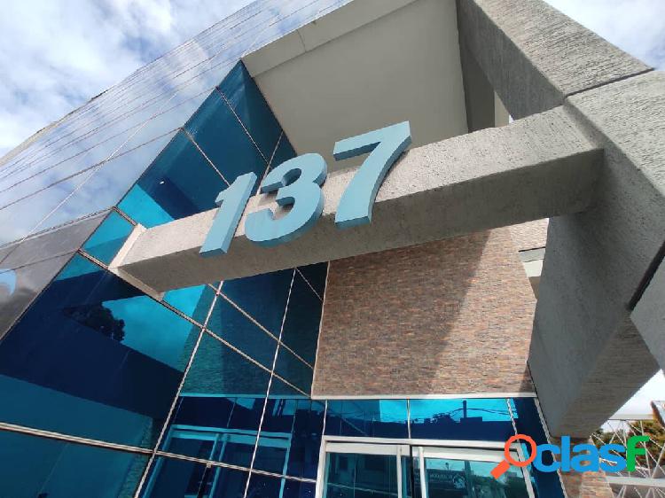 Alquiler Oficina a pocas cuadras de la Avenida Bolivar Norte