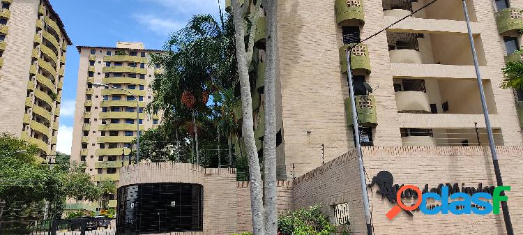 Apartamento en venta en la Av. cuatricentenaria