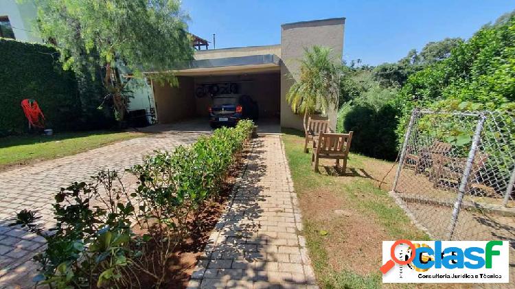 Moderna, integrada, gourmet e piscina!