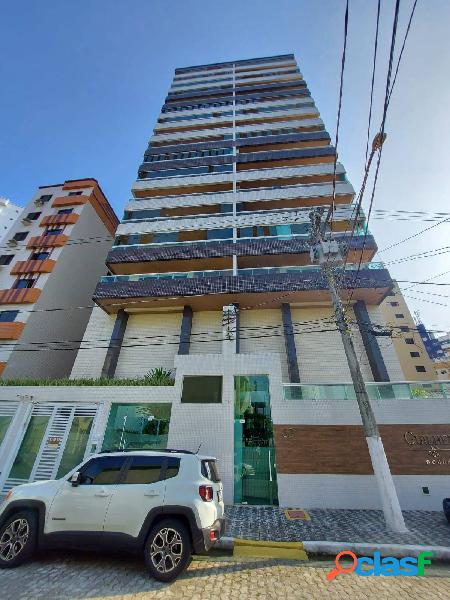 Amplo apartamento planejado na Guilhermina - 2 Dormitórios