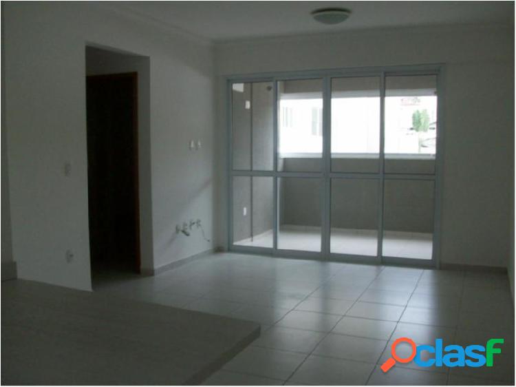 Apartamento com 2 dorms em Botucatu - Vila Nogueira por 430