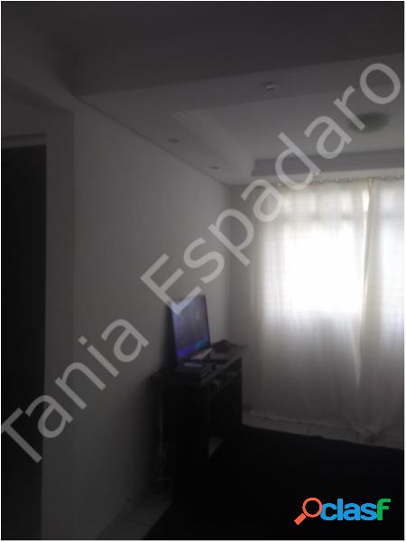 Apartamento com 2 dorms em Cotia - Jardim Caiapia por 160