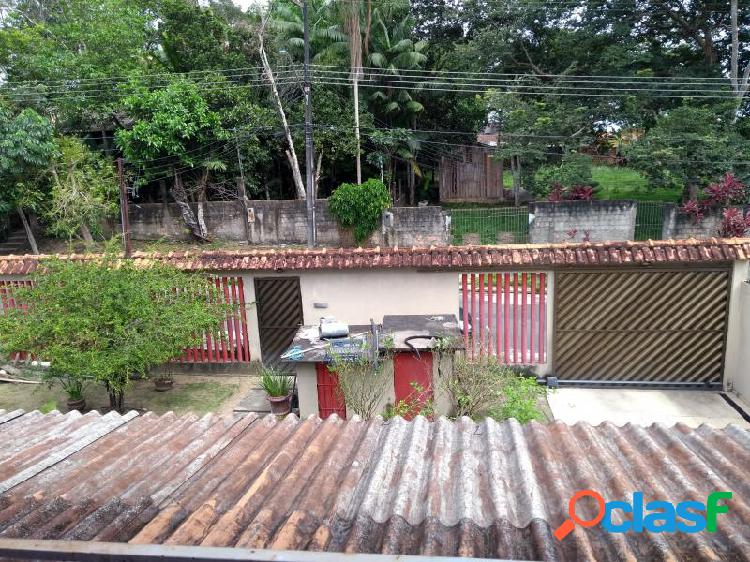 Casa com 3 dorms em Manaus - Flores à venda