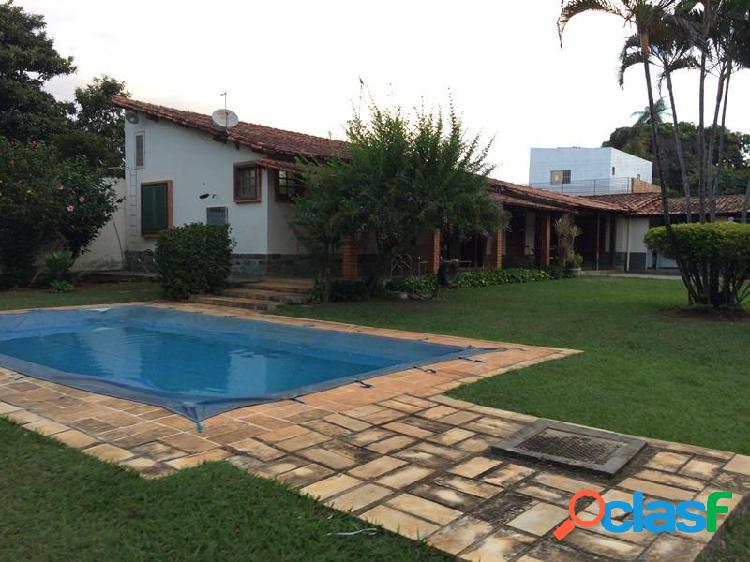 Casa com 4 dorms em Lagoa Santa - Ipanema por 690 mil à