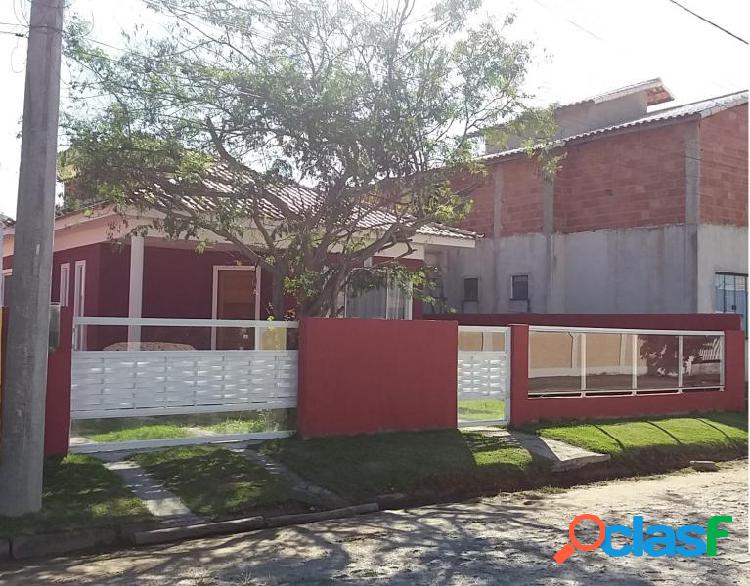 Ubatã - Casa em Condomínio em Maricá - Caxito por 390 mil