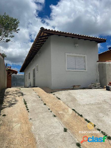 Casa com piscina à Venda em Terra Preta