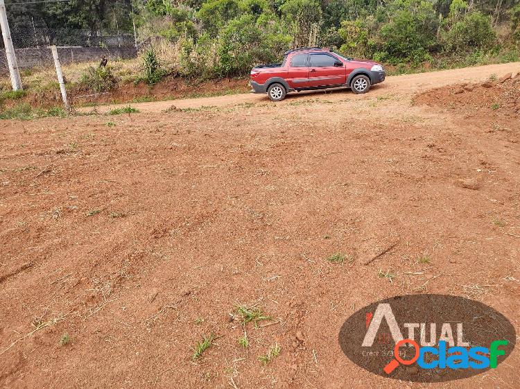 Terrno de 490m², por $80 mil no Jardim Maracanã.
