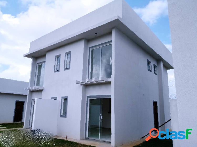 Casa Duplex a Venda 2qts 1st R$ 300mil na Vila do Peró Cabo
