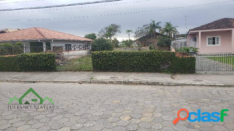 Terreno, 302m, a venda em Bal. Barra do Sul - Centro