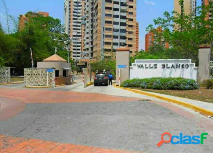 Venta de exclusivo Apartamento en Urbanización Valle Blanco