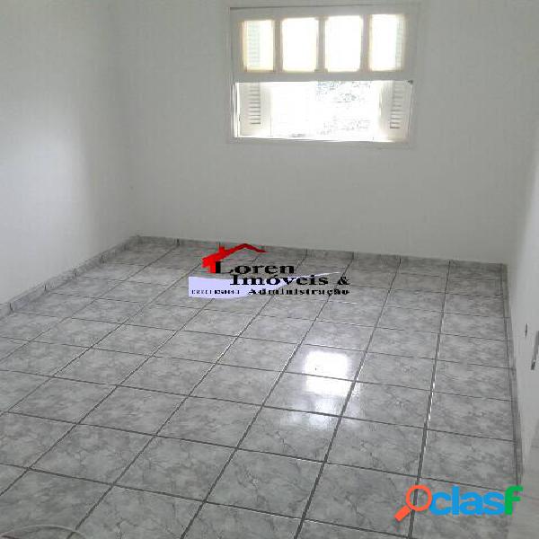 Apartamento 2 dormitórios amplo Vila Voturua!