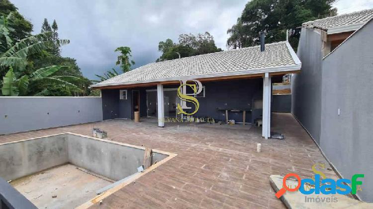 Casas À Venda - 3 dorm. e com piscina - Residencial em