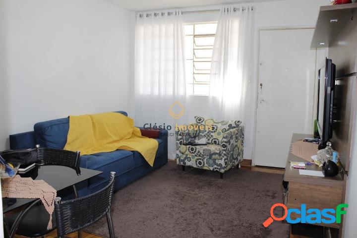 Apartamento à Venda reformado com 1 Quarto, República