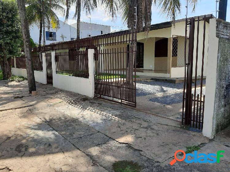CASA AVERBADA LOCALIZADA NO CENTRO SUL DE SORRISO-MT