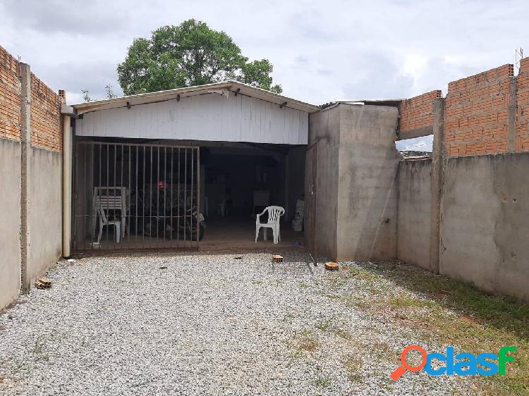 CASA COM ÁREA PARA COMÉRCIO LOCALIZADO NO ROTA DO SOL EM