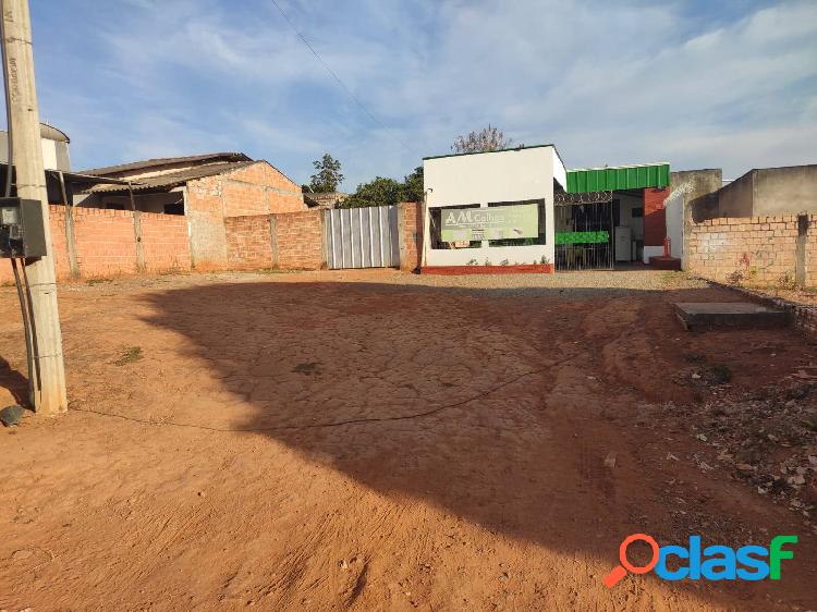 CASA EM MEIO LOTE NO ROTA DO SOL EM SORRISO MT