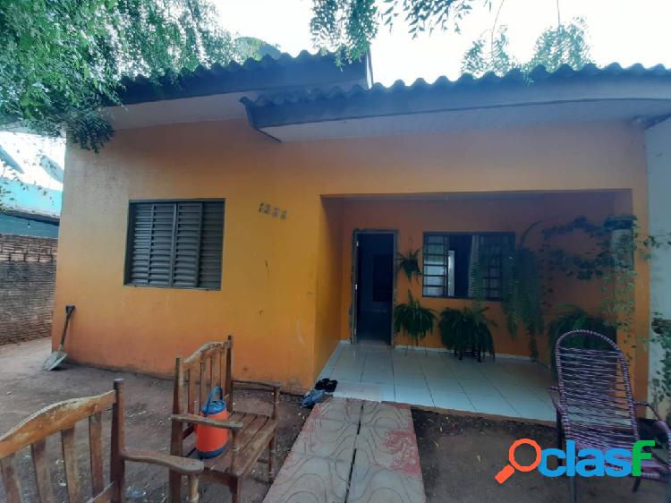 CASA LOCALIZADA NO BAIRRO VITÓRIA RÉGIA EM SORRISO- MT