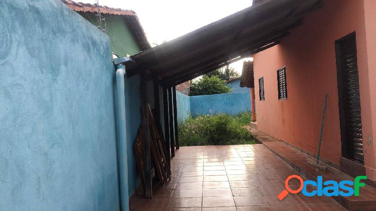 CASA LOTE INTEIRO 2/4 SENDO 1 SUÍTE, JD IMPERIAL,