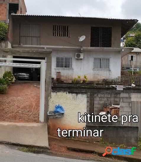 CASA SOBRADO LOCALIZADA NA CIDADE DE FLORIANÓPOLIS -SC